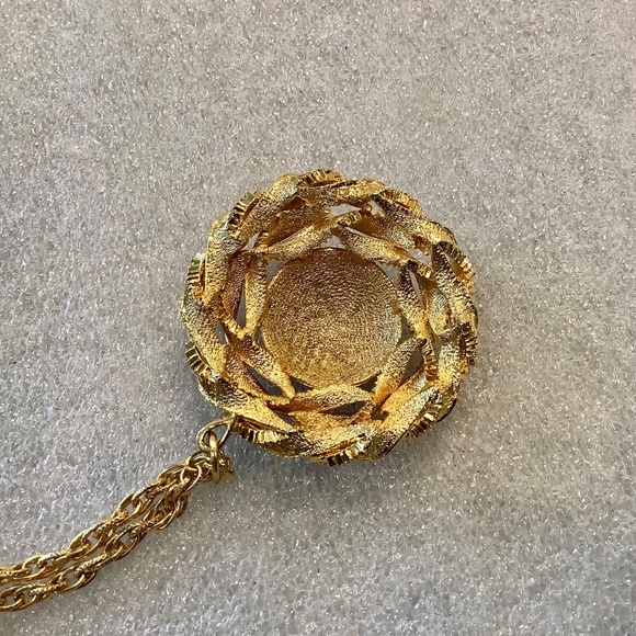 Swedish Souvenir Pendant Necklace Sweden 3 Crowns in Blue Enamel 28” Link Chain - Picture 6 of 8